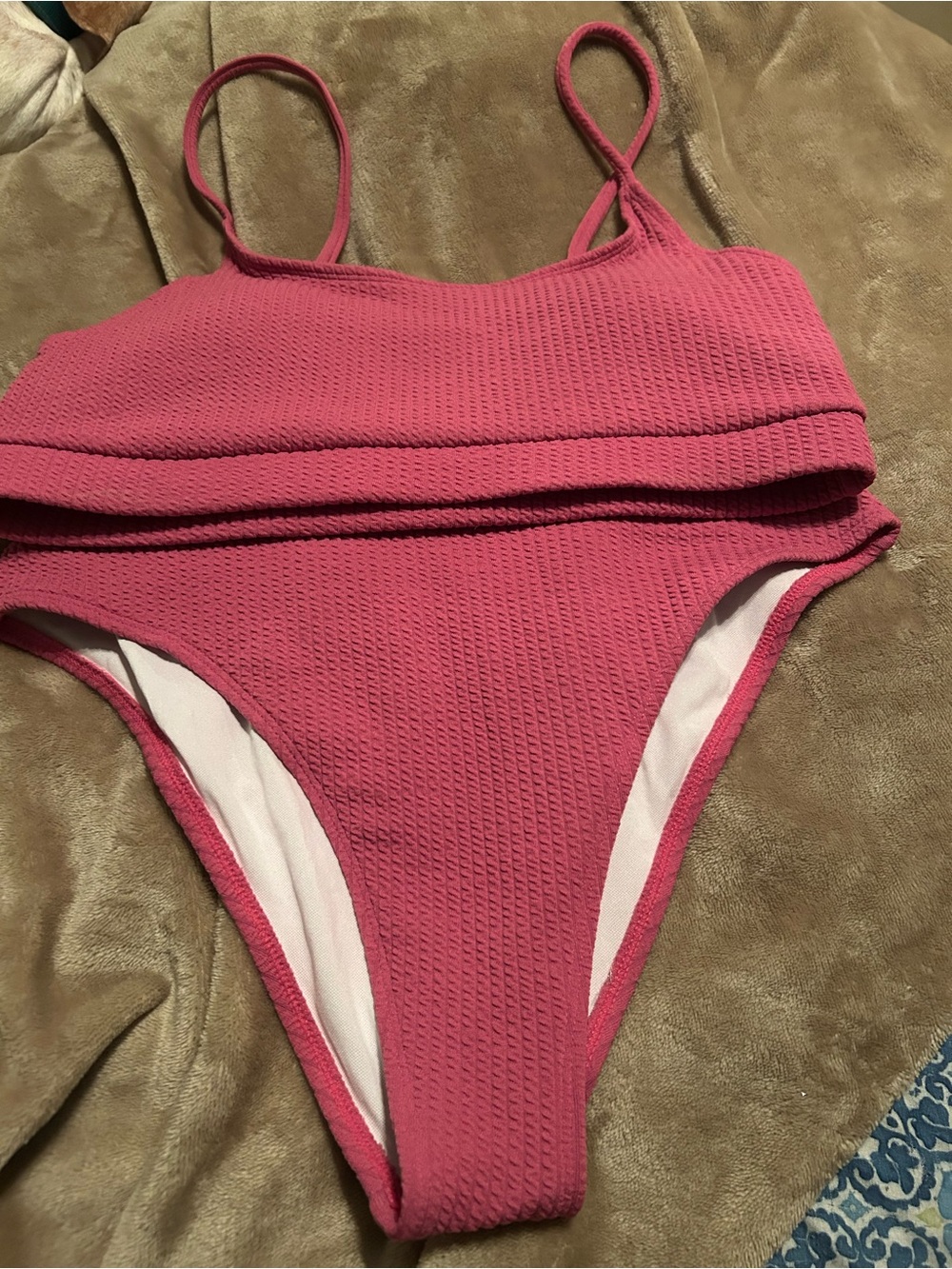 Women’s Size Large  Two-Piece Swimsuit - Pink
